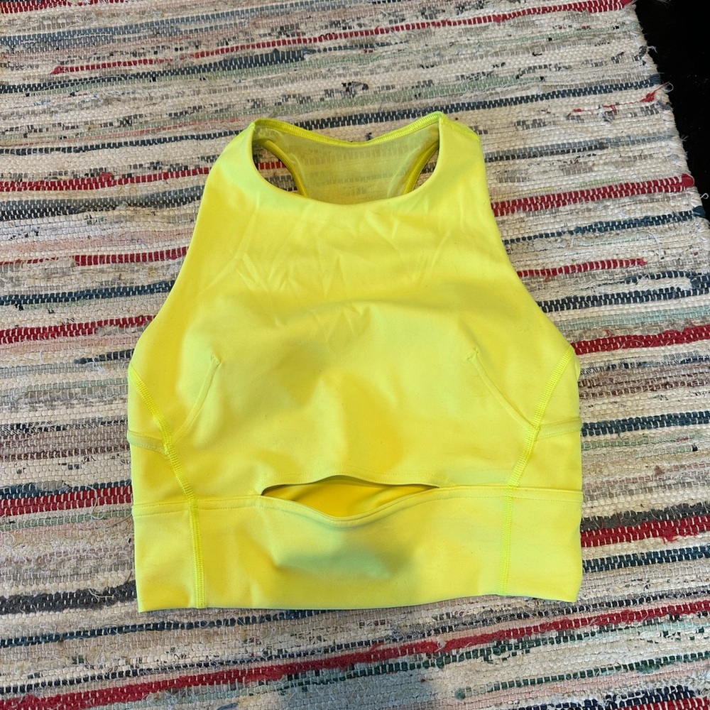 Lululemon women’s size 4 bright yellow sports bra